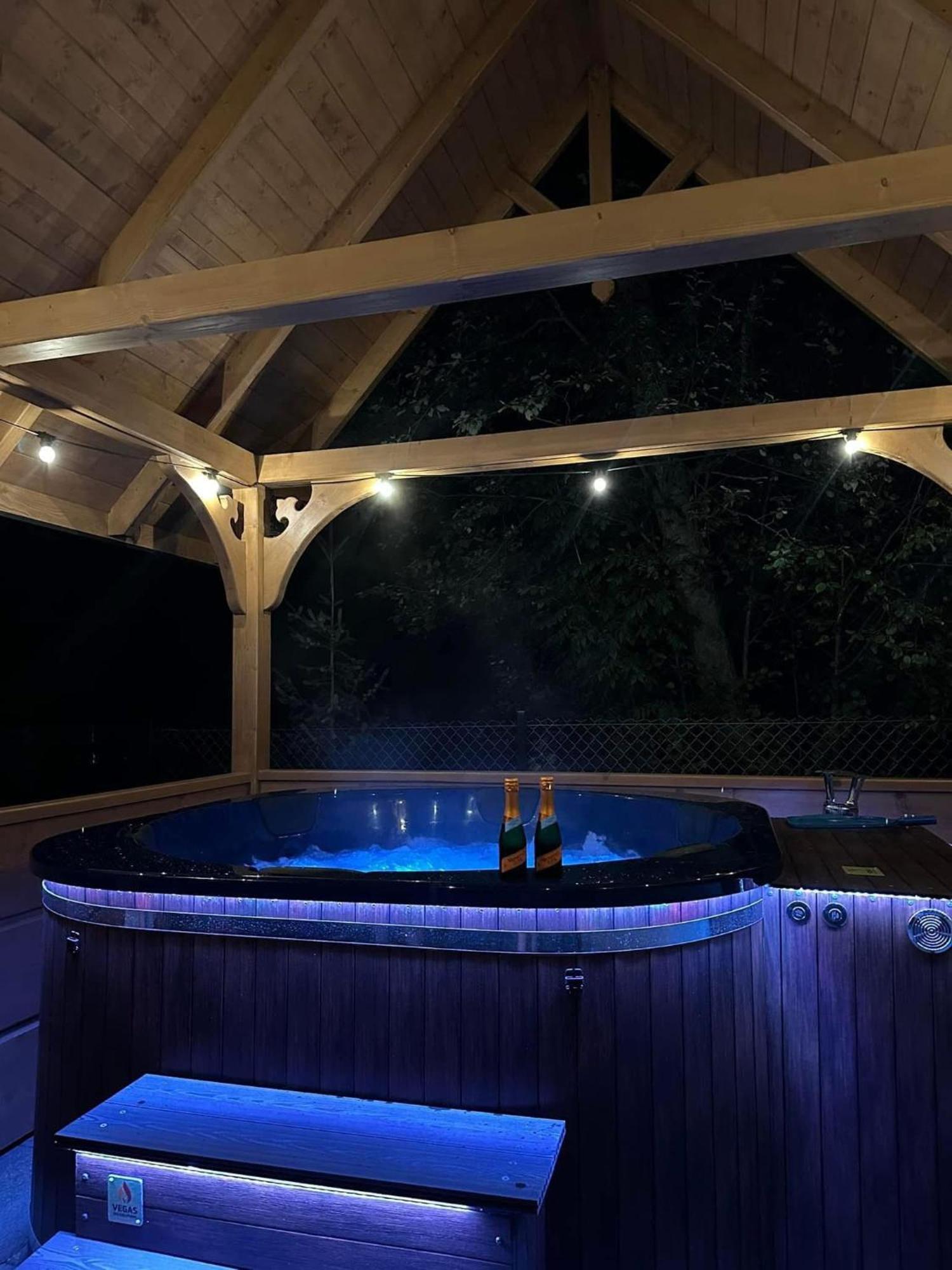 Domki Gawra Z Jacuzzi Закопане Экстерьер фото