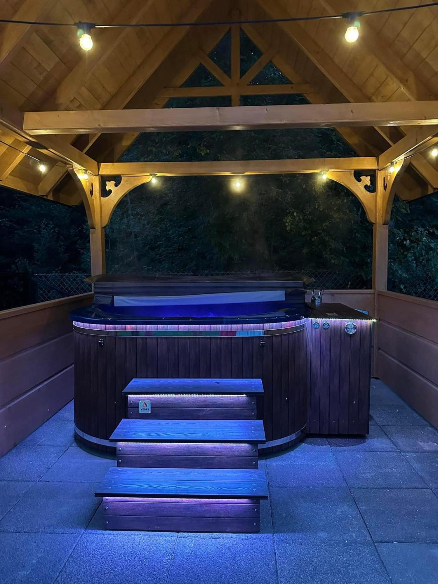 Domki Gawra Z Jacuzzi Закопане Экстерьер фото